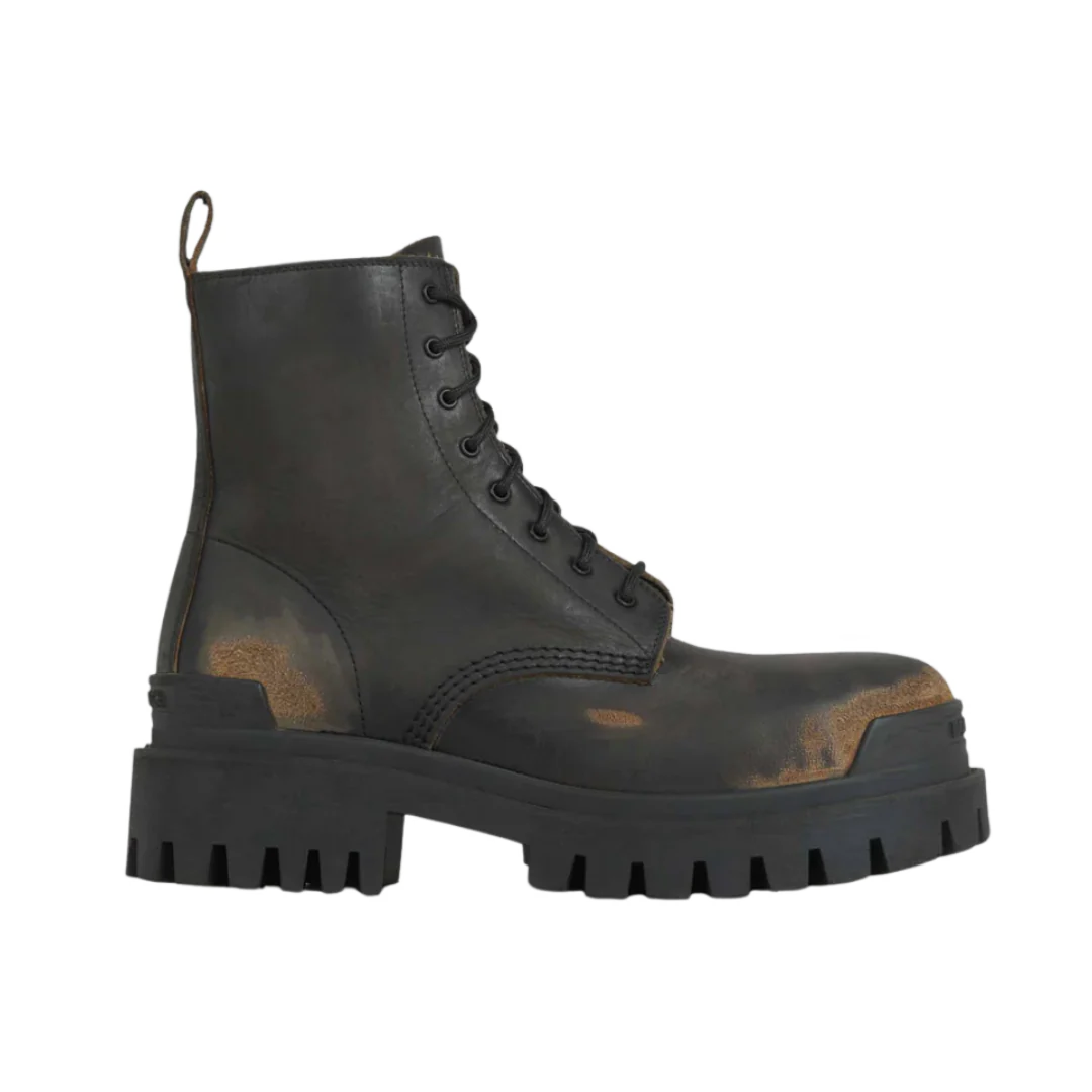 Balanciaga Strike Black