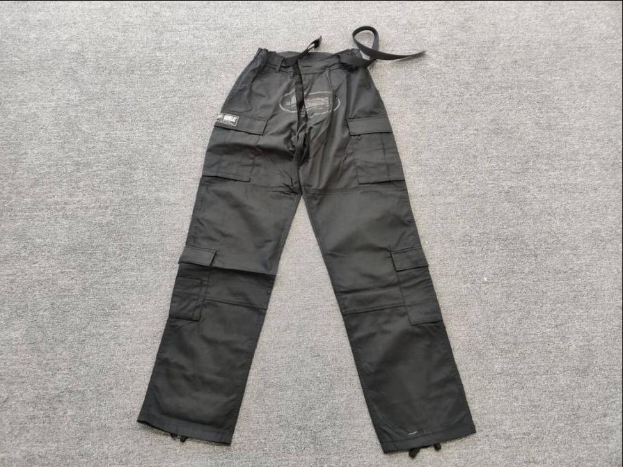 Corteiz Cargo All Black - Image 2
