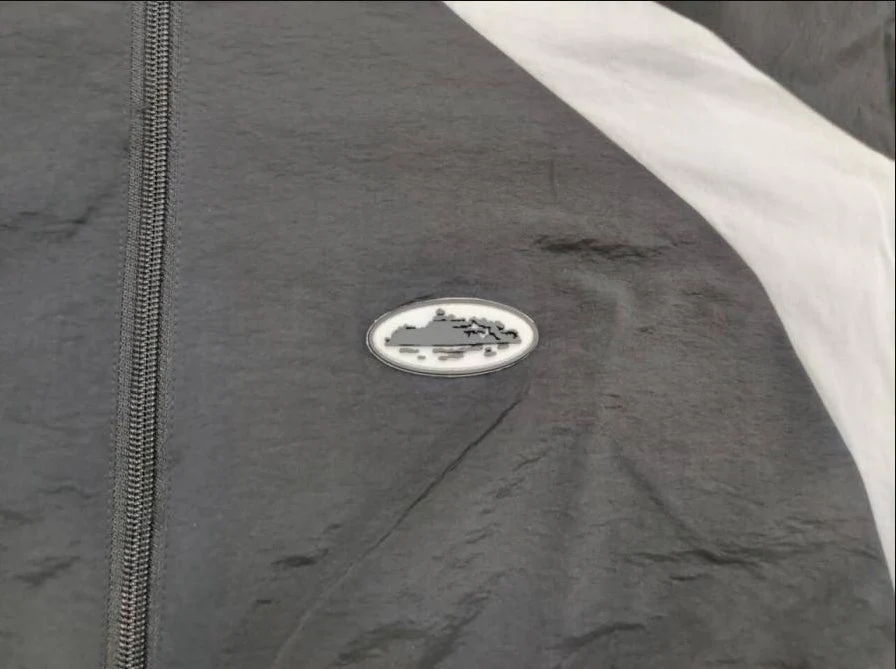 Corteiz Spring Windbreaker Black - Image 4