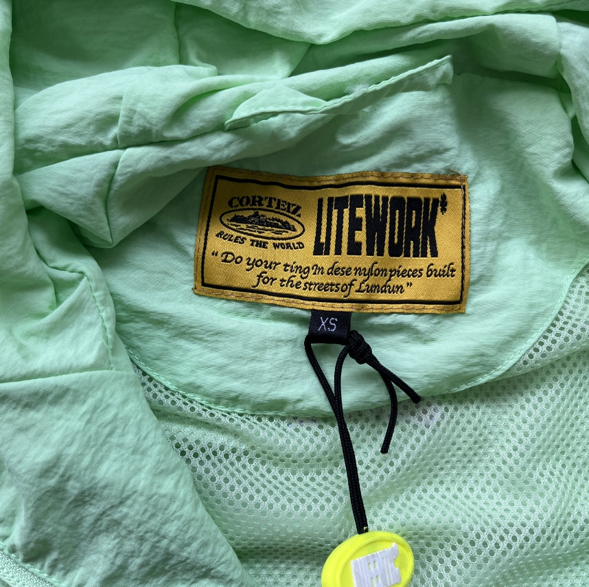 Corteiz Spring Windbreaker Neon Green - Image 5