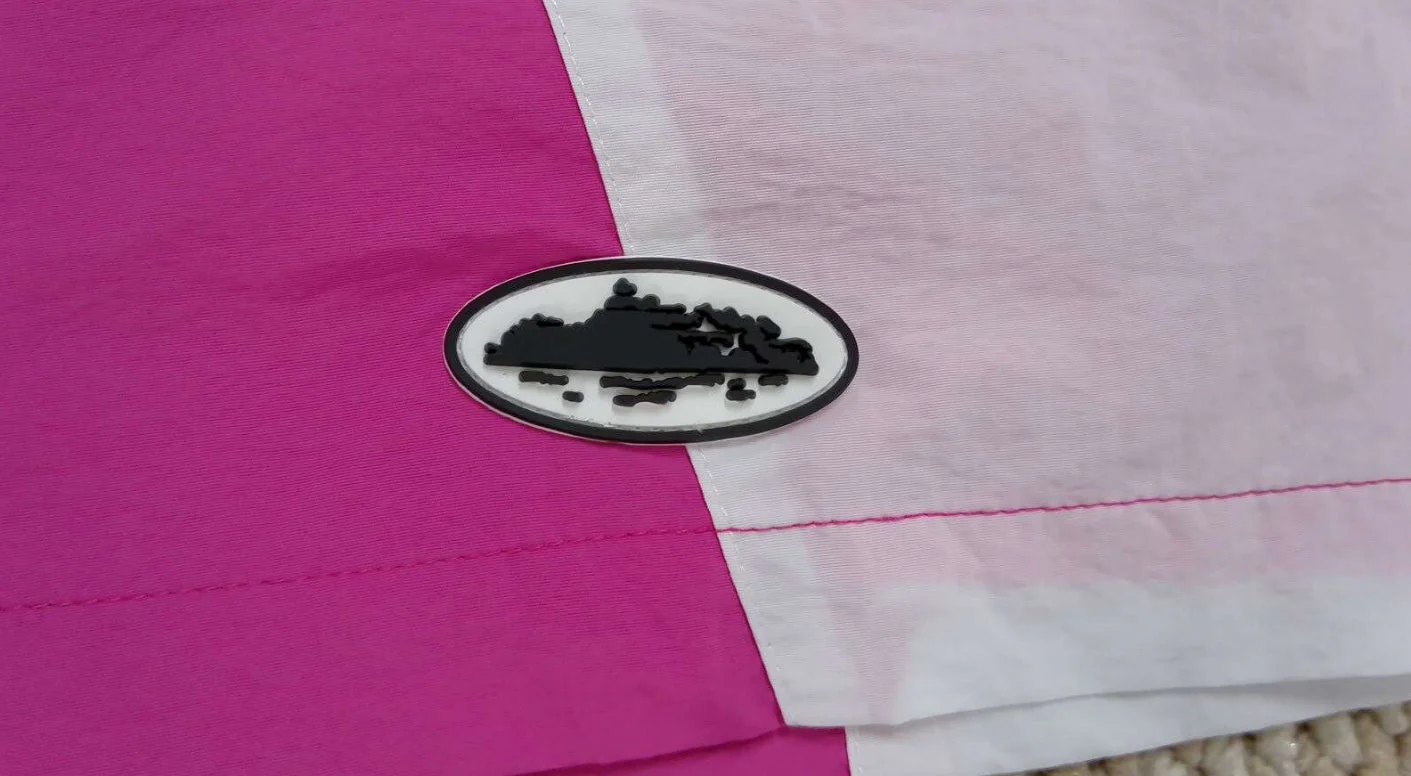 Corteiz Rain Shorts Pink - Image 5
