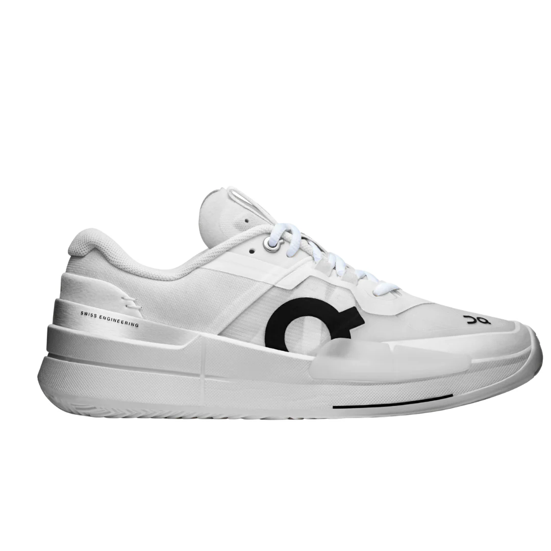 On THE ROGER Pro 2 White Black